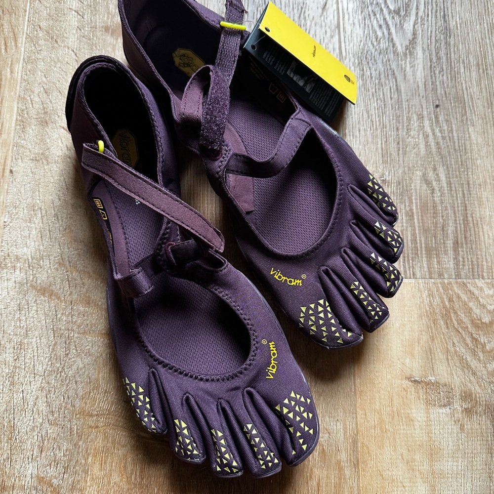 *NWT* Vibram Women's FiveFingers V- Soul